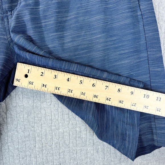 Travis Mathew performance Blue Golf Dress Shorts Men 34 Polyester Blend Stretch - Picture 4 of 9